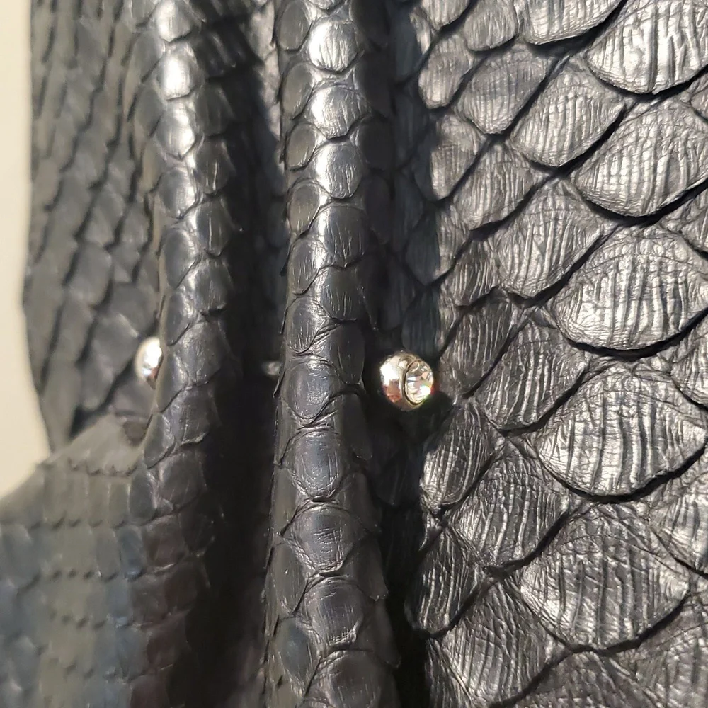 Real Python Retta Wolff Bag - Picture 5 of 14